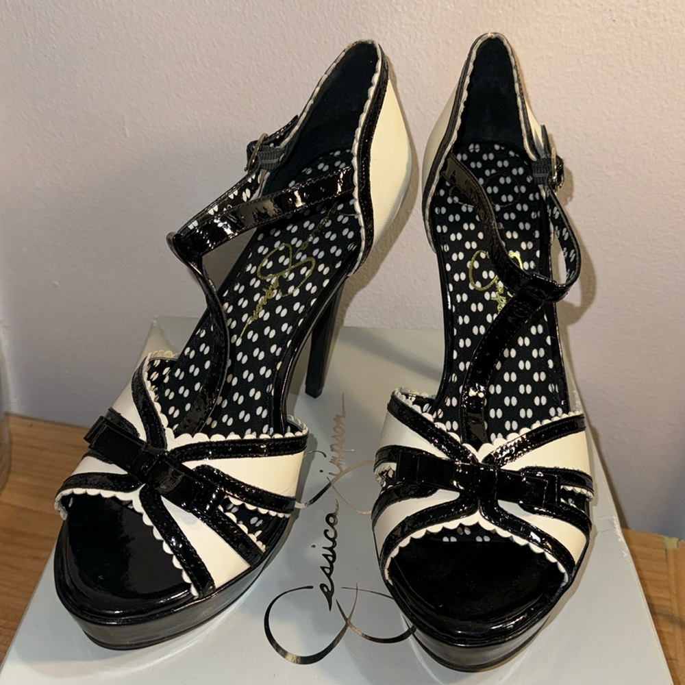 JESSICA SIMPSON shoes JS-Britt Coconut Silk Kid Patent Heels size 8.5M NEW - Picture 3 of 17